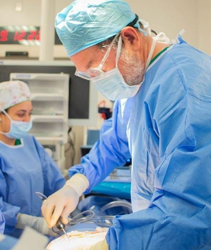 Slider image (3) Dr. Luis A. Picard Ami Jr, FACS, FRCSC